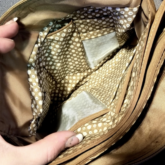 NWT Travelon Tan ANTI-THEFT Shoulder Travel Bag - Picture 2 of 8